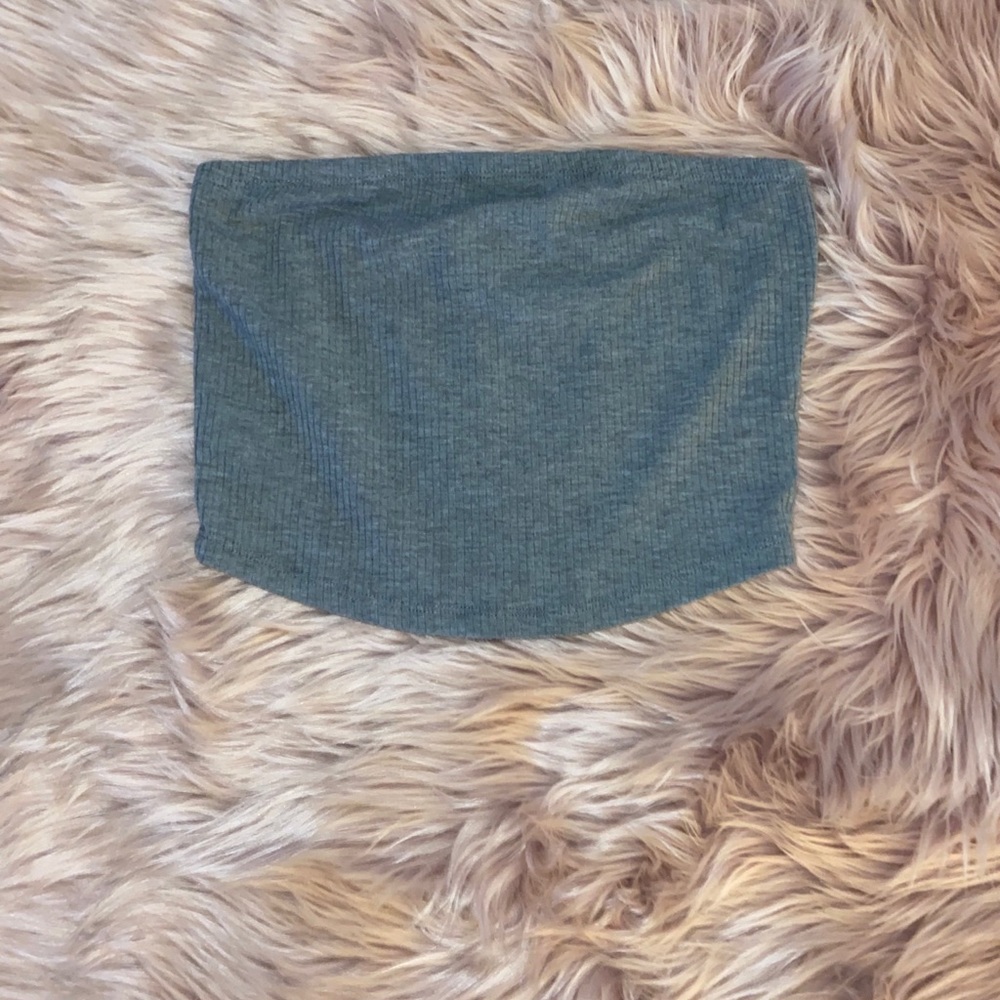 Crop tops✨ - Picture 4 of 5